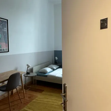 Nieziemski Downtown Private Guest house